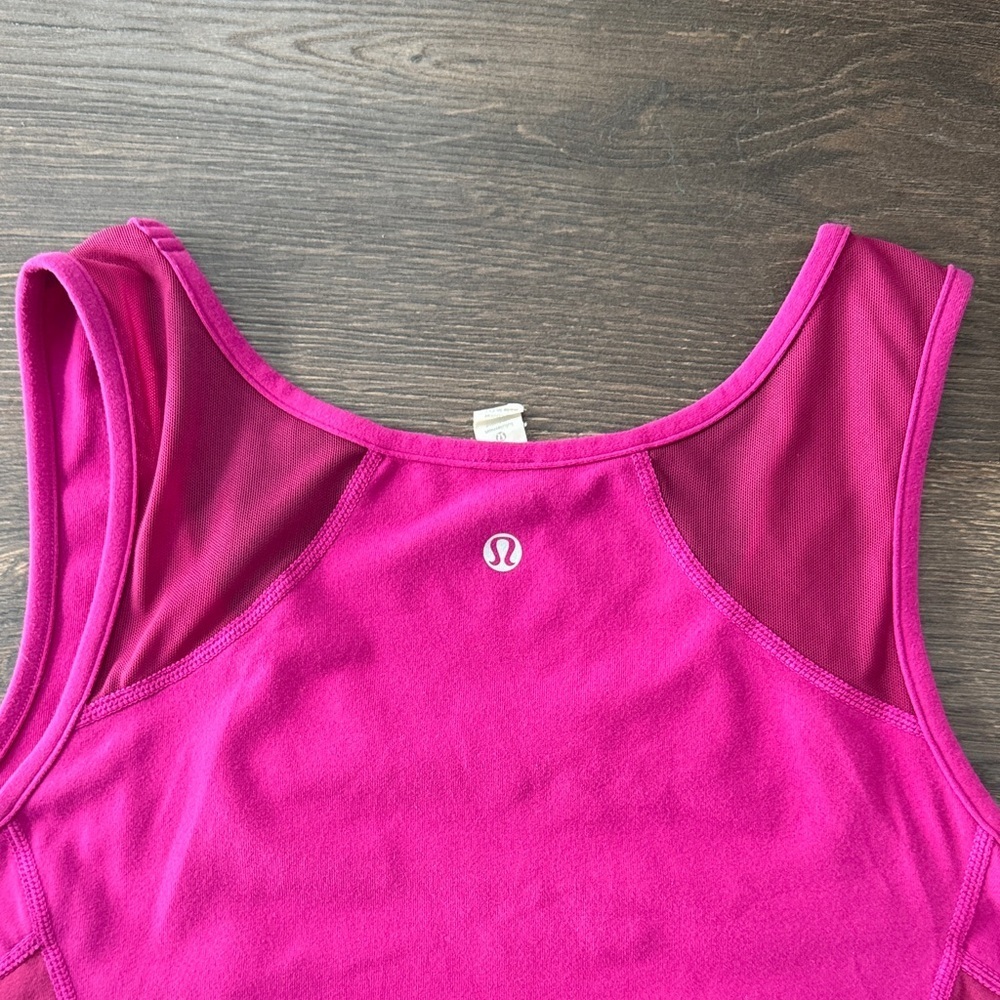 Lululemon Pink Women's Pink Tank Top Workout Running Yoga size 8 - Picture 6 of 7